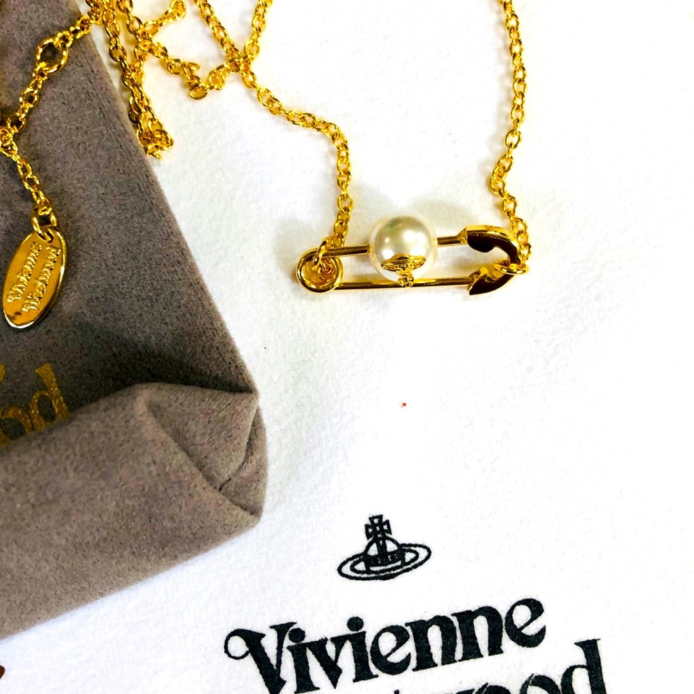 Vivienne Westwood safety pin necklace